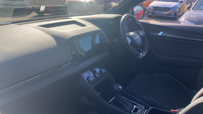 Skoda Karoq 1.5 TSI Sportline Edition 5dr DSG Petrol Estate - Image 2